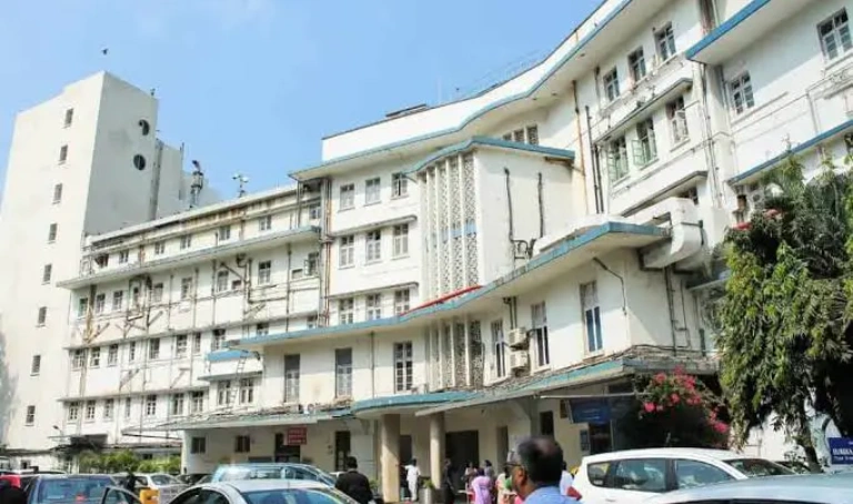 Breach Candy Hospital